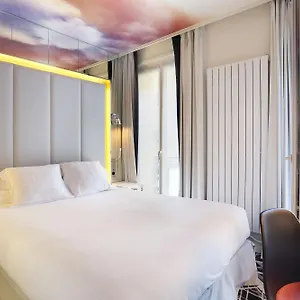 Hotel Nouvel Eiffel, Parijs