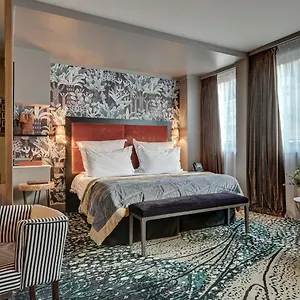 Hotel Juliana, Parijs