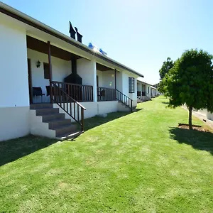 https://daria-guest-cottages.hotels-capetown.com