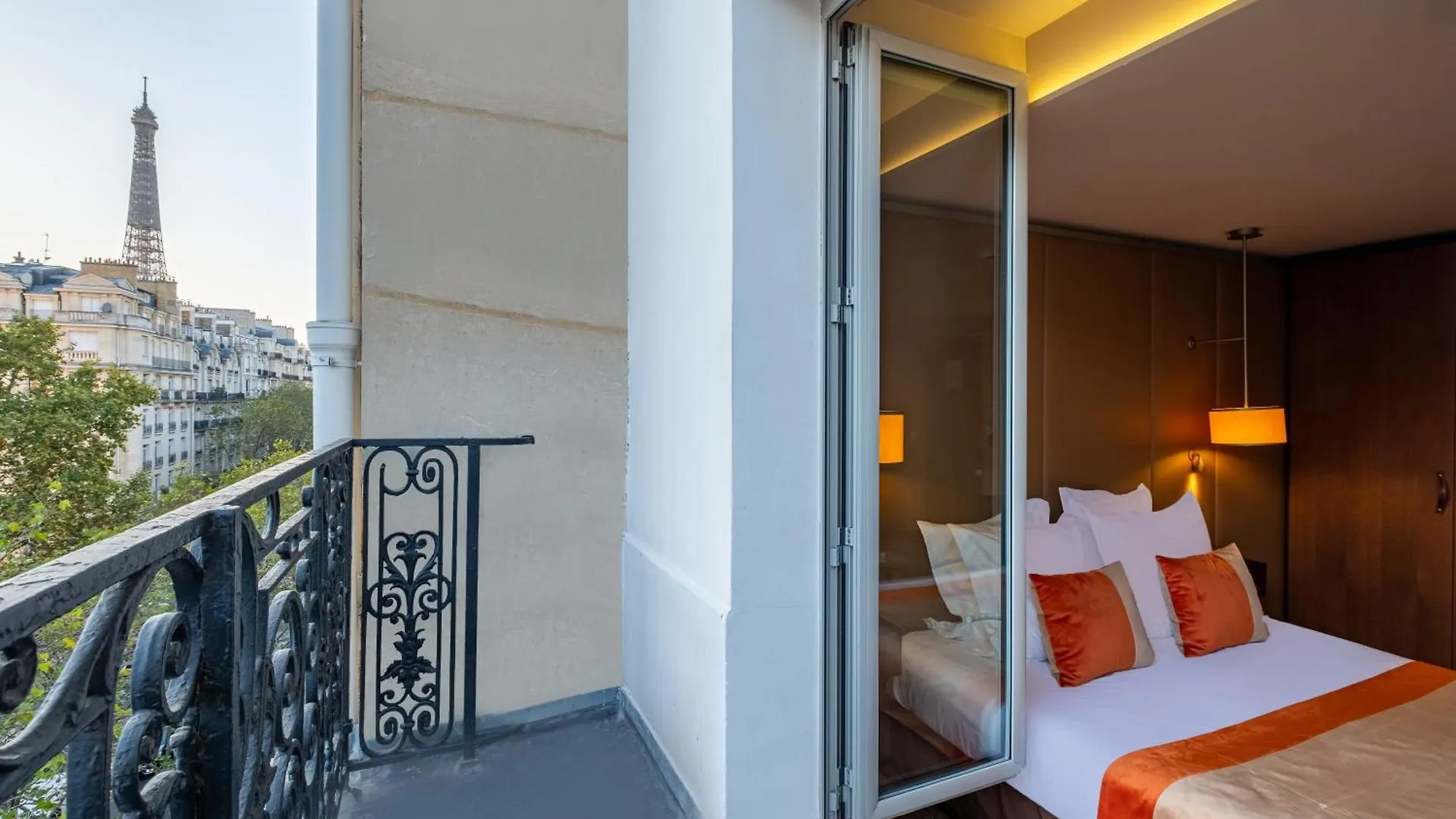 Hotel La Bourdonnais By Inwood Hotels Paris